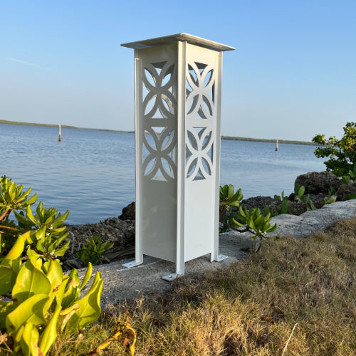 NEW!!! RadiantLight 27" tall Landscape Light - Garden Light