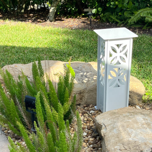 NEW!!! RadiantLight 27" tall Landscape Light - Garden Light