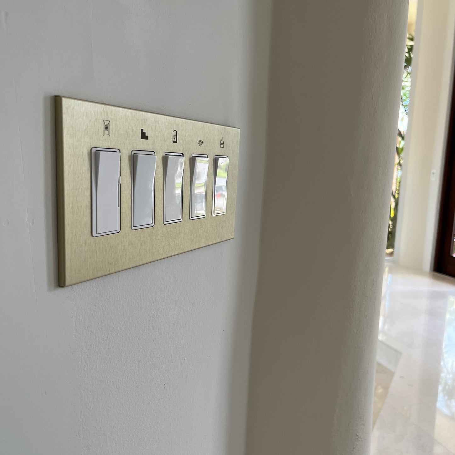 CleanPlate Wall Plate in Midcentury Gold for Rocker Switches