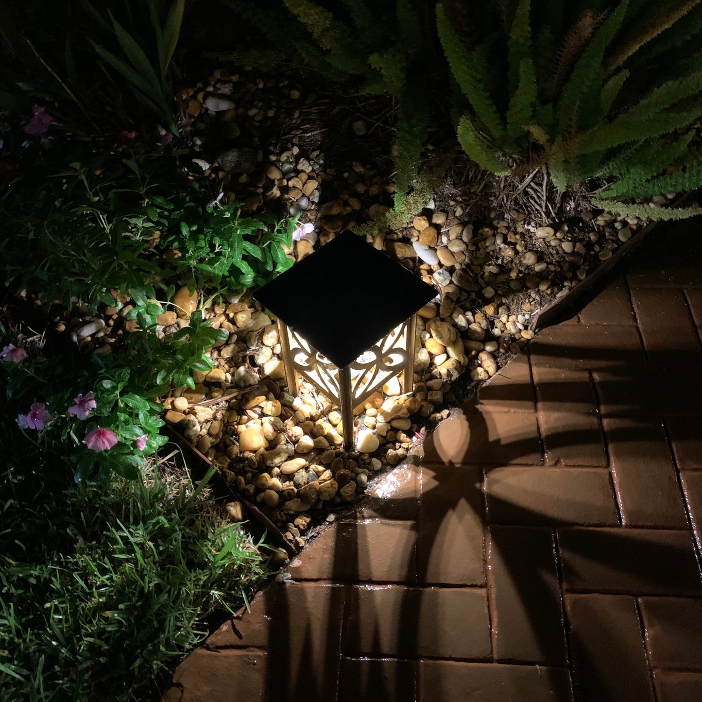 RadiantLight Mid-Century Landscape Light - Garden Light at night