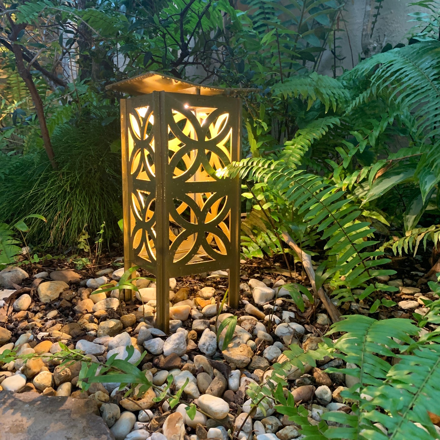 RadiantLight Mid-Century Landscape Light - Garden Light gold at night