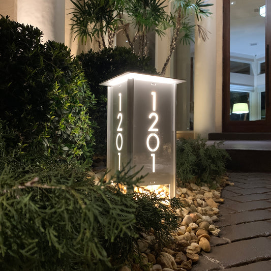 ADDRESS MARKER Landscape Light - Garden Light at night