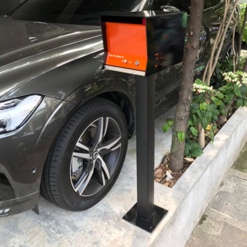 The Original RetroBox in CUSTOM COLORS - Modern Mailbox black orange