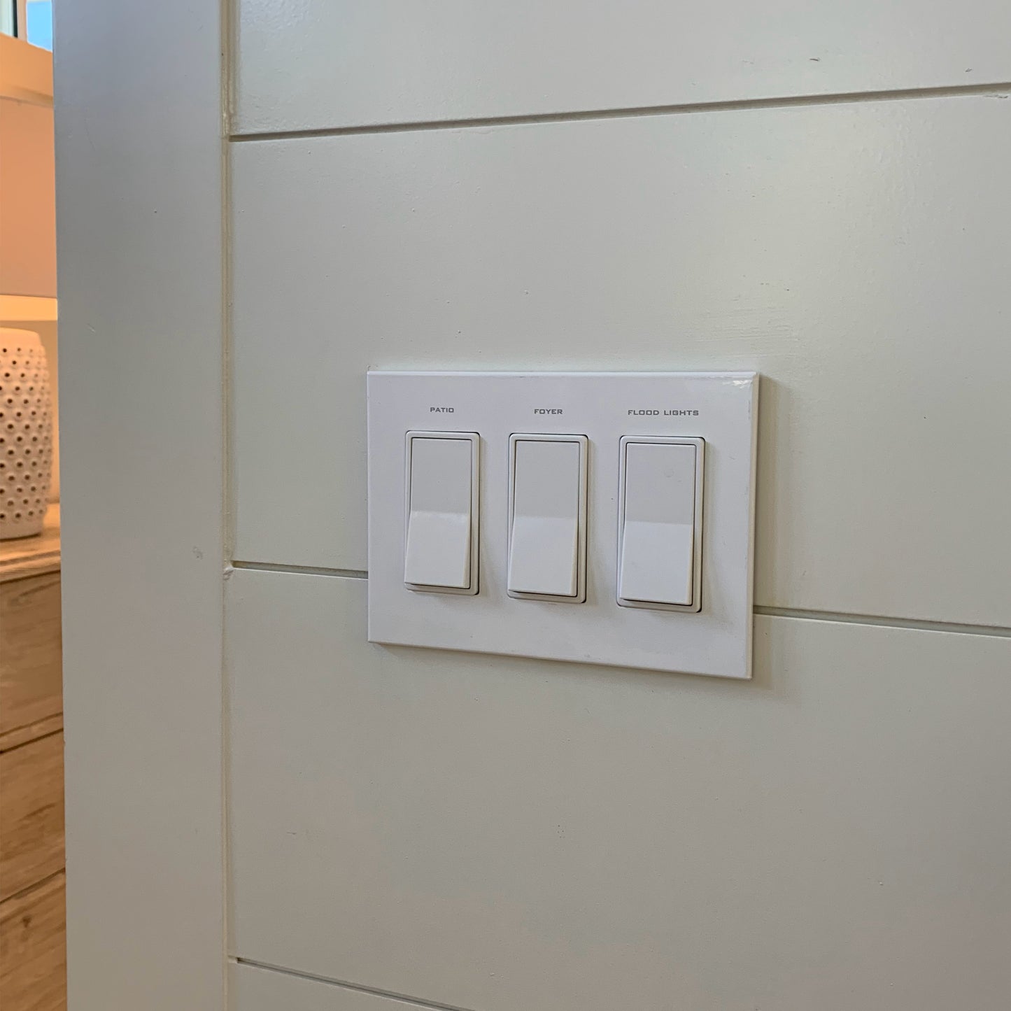 CleanPlate Wall Plate in Contemporary White for Rocker Switches