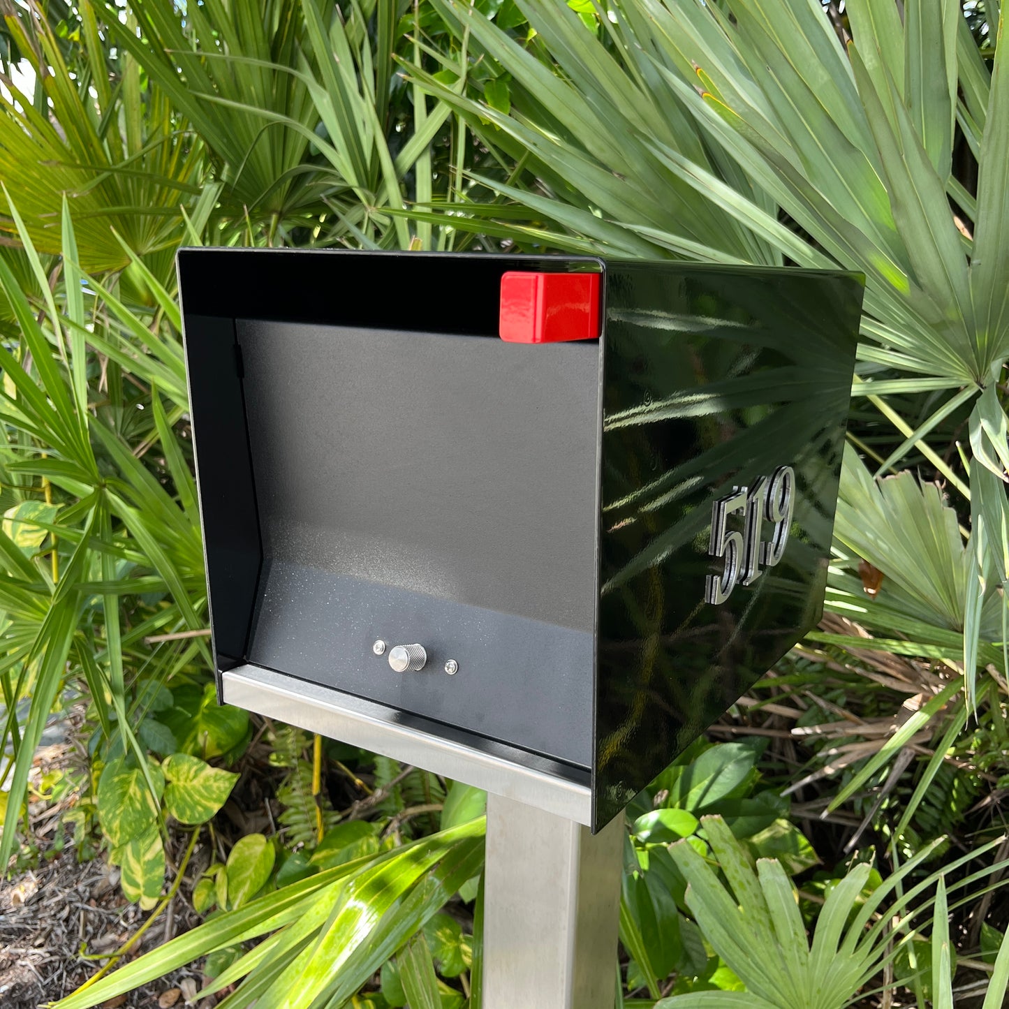 NEW!!!!  QUICK SHIP UptownBox in JET BLACK on BLACK - Modern Mailbox