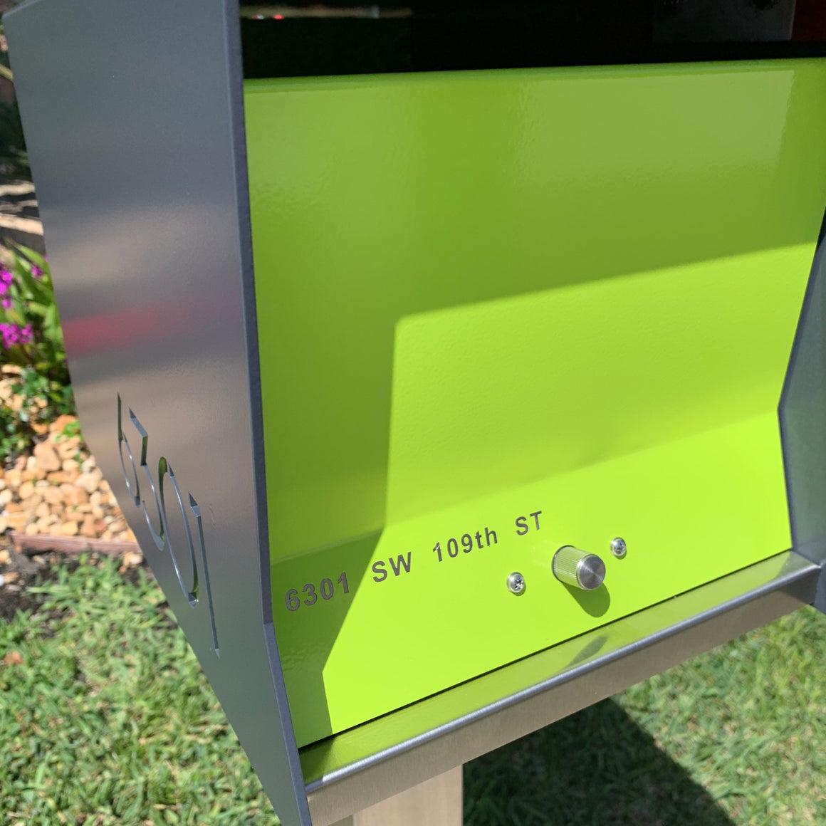 Modern Mailbox | Contemporary Designed Mailbox in Custom Colors ...