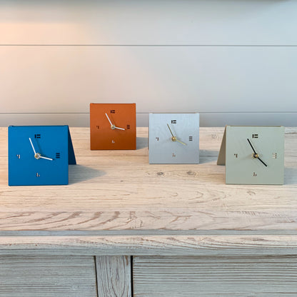 The SimpleDesk Clock - Modern Desk Clock