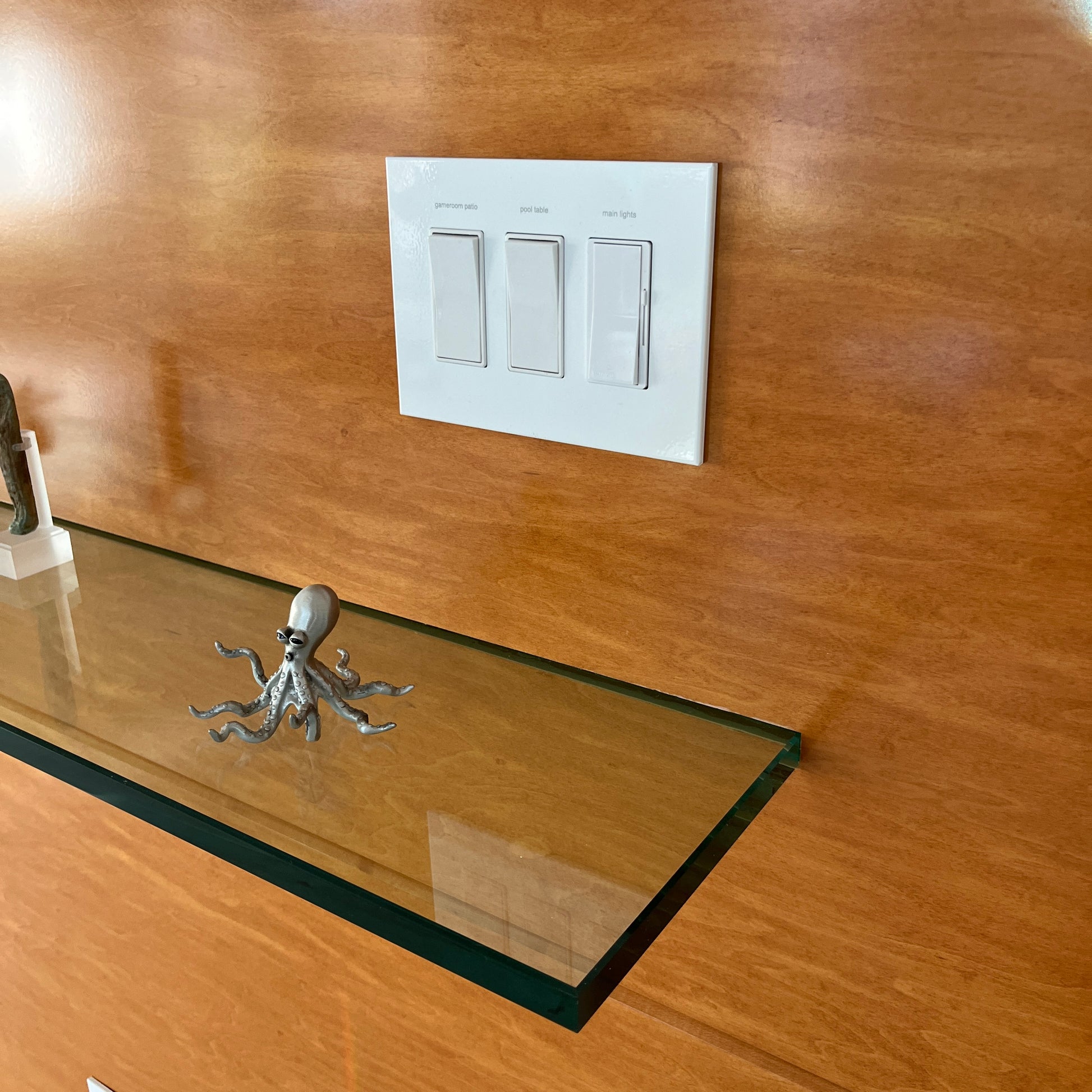 CleanPlate Wall Plate in Contemporary White for Rocker Switches