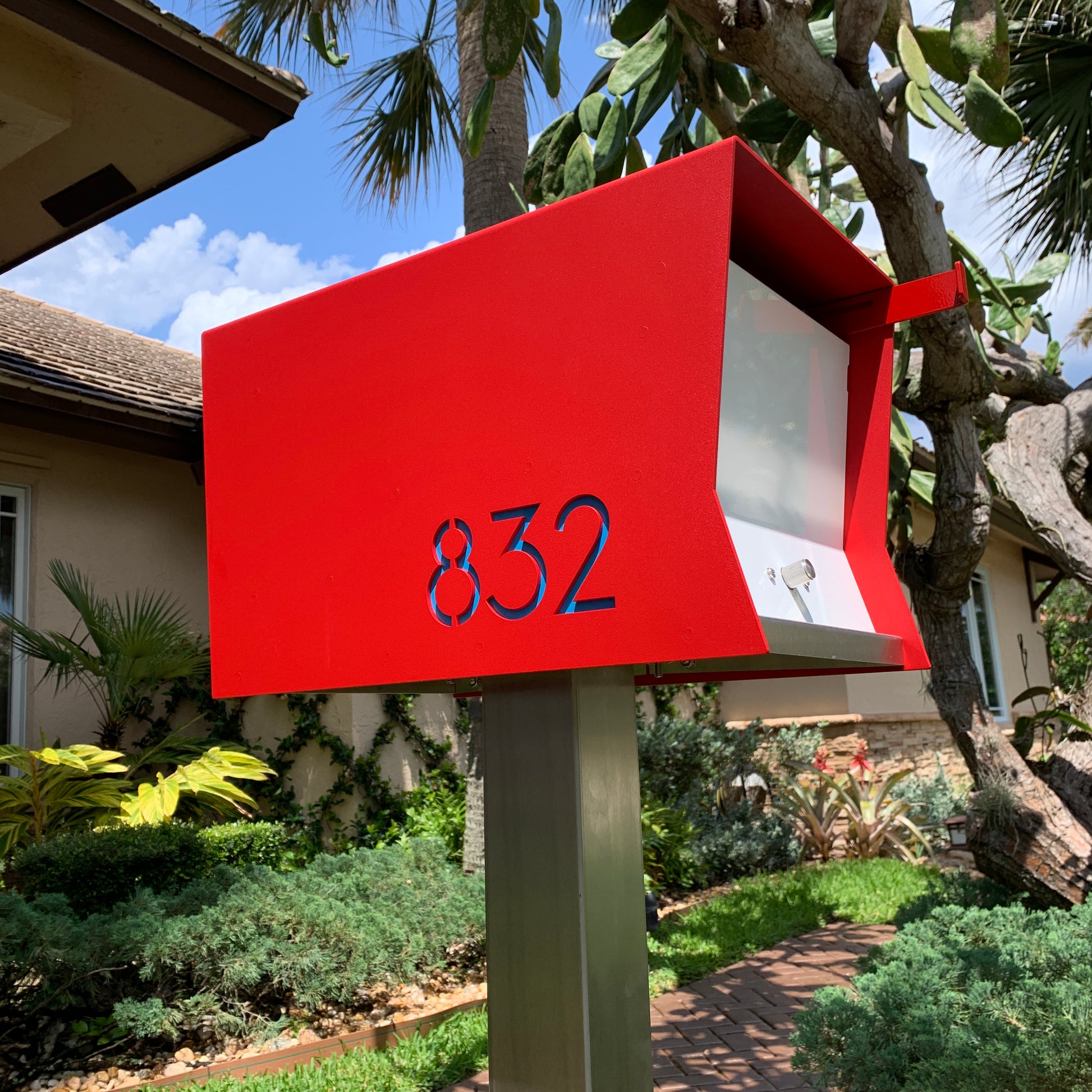 The Original RetroBox in CUSTOM COLORS - Modern Mailbox red steel