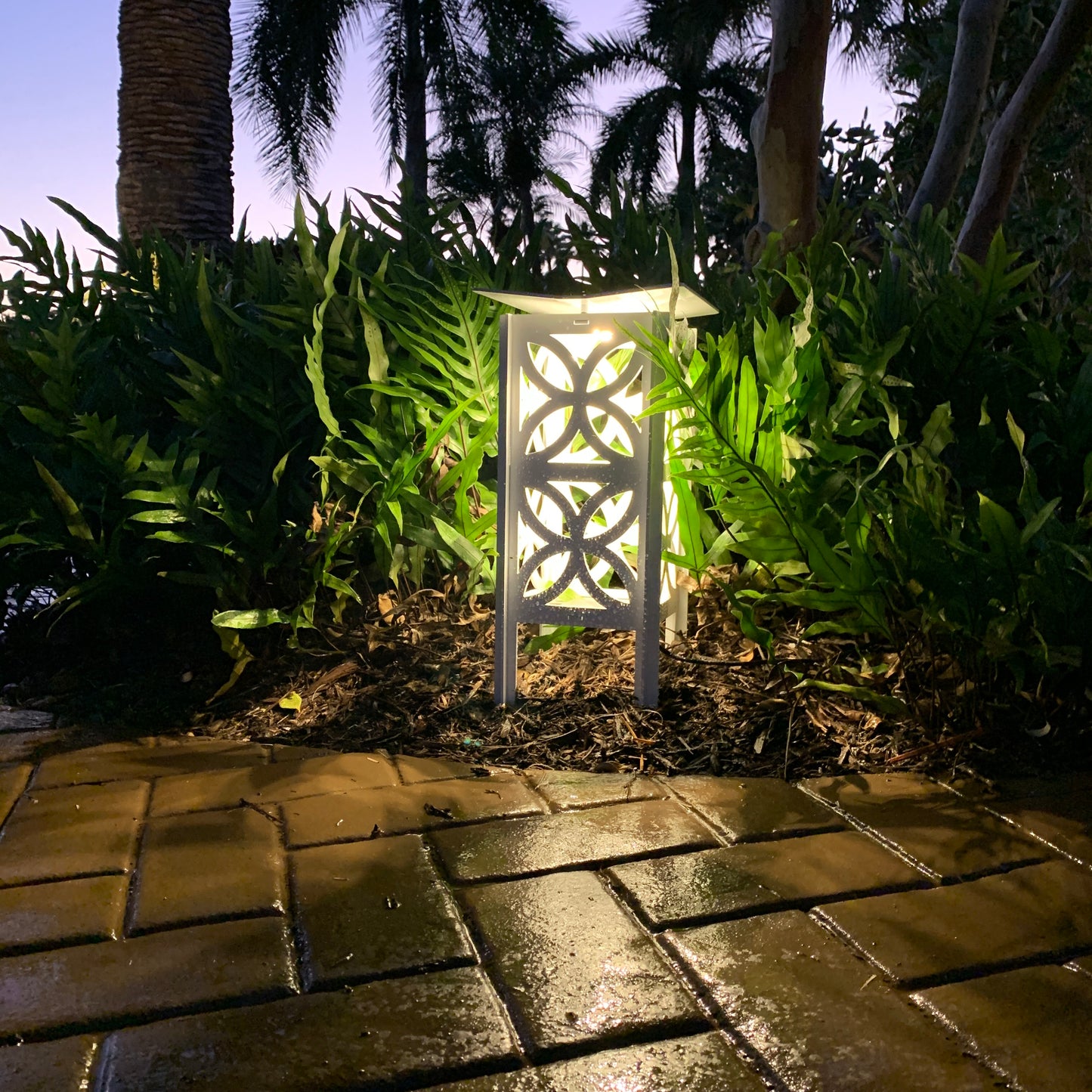 RadiantLight Mid-Century Landscape Light - Garden Light white at night